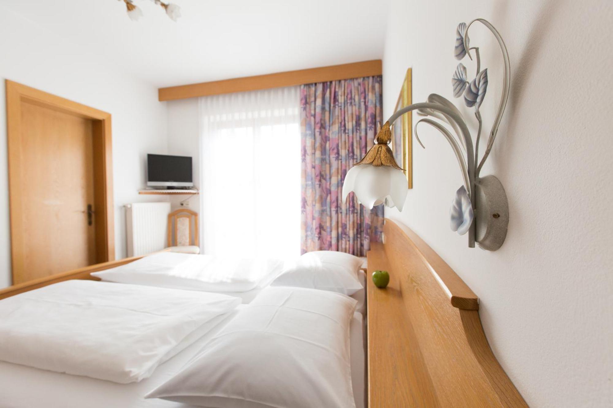 Bed and Breakfast Linghof Tirol Exteriér fotografie